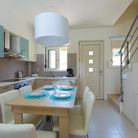 Michaela Beach House , By Thinkvilla Plakias Extérieur photo