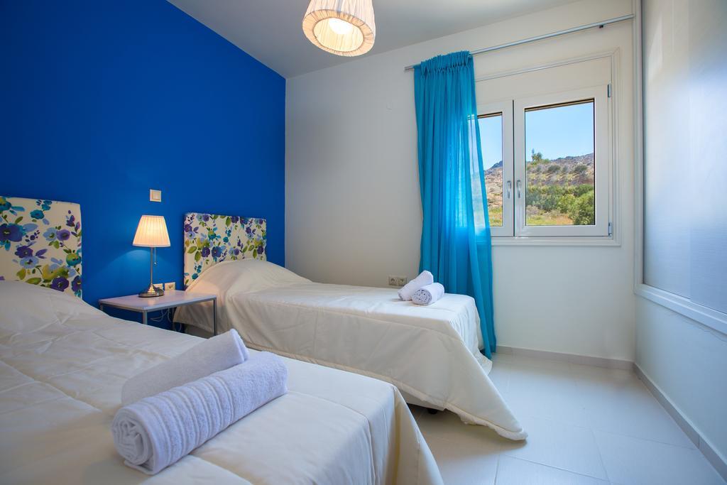 Michaela House , By Thinkvilla * Plakias